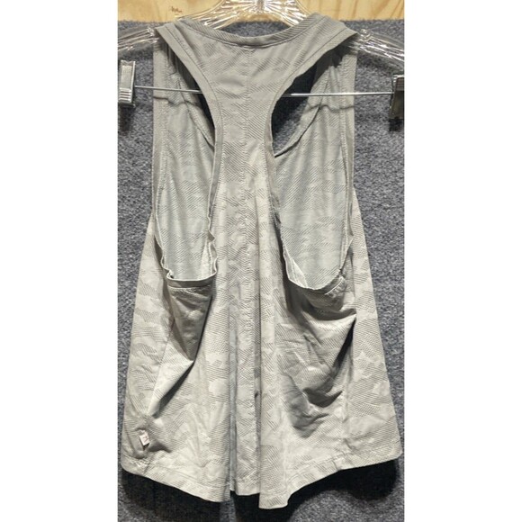 Danskin Now Women’s Size Small Petite Gray Camo Racerback Active Tank Top - Picture 3 of 7